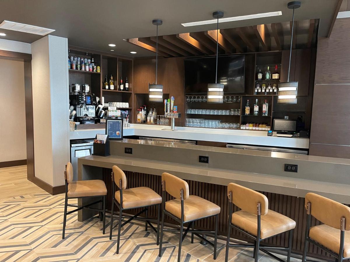 Hyatt Place Travis/four Points 3* Austin