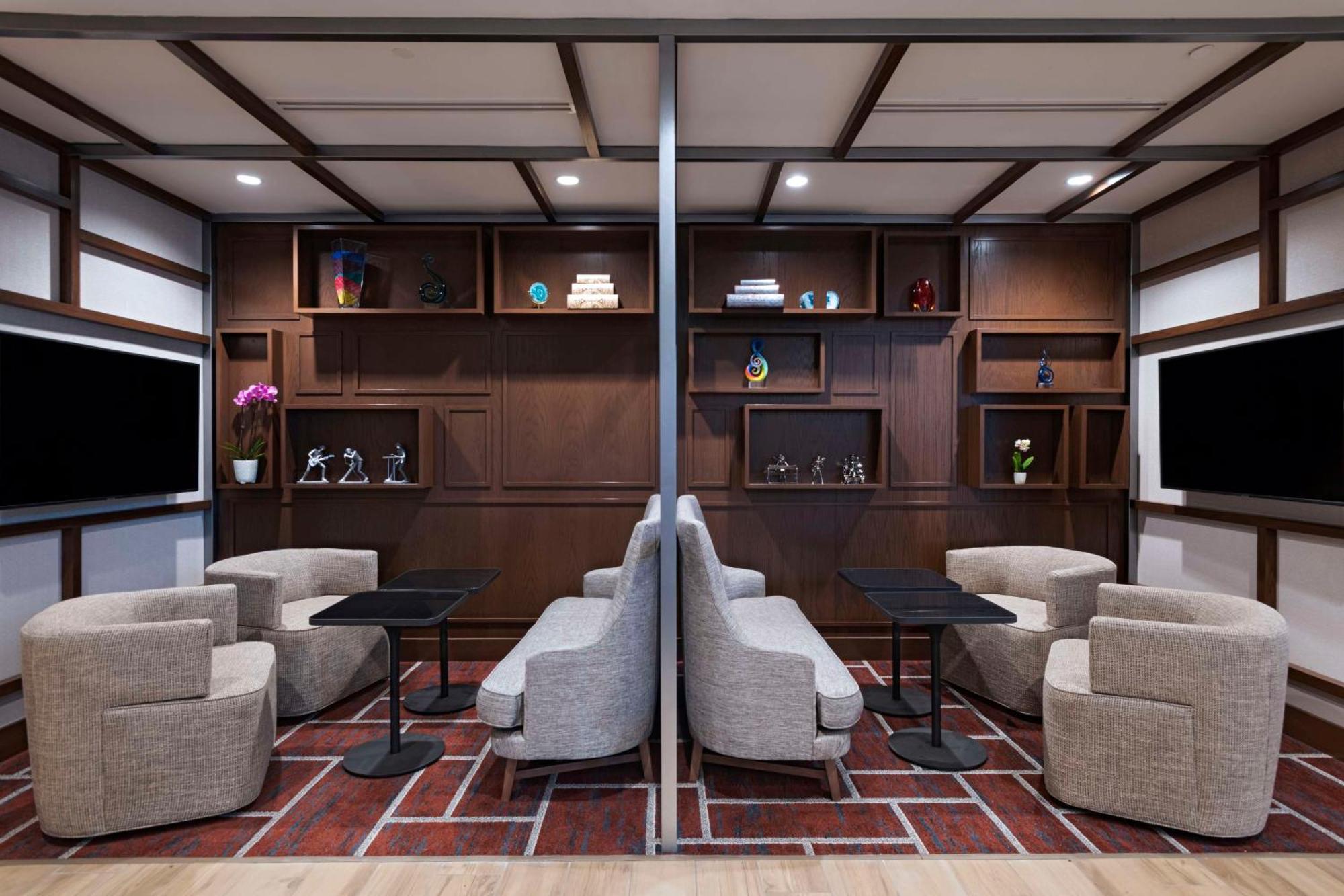 Hyatt Place Travis/four Points Hotel